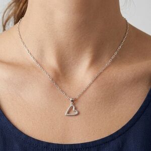 Elegant Silver Heart Necklace